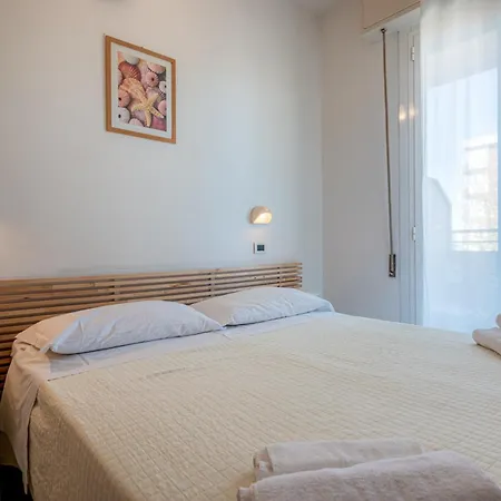 John 3* ريميني