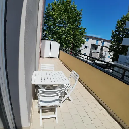 John Hotel 3*