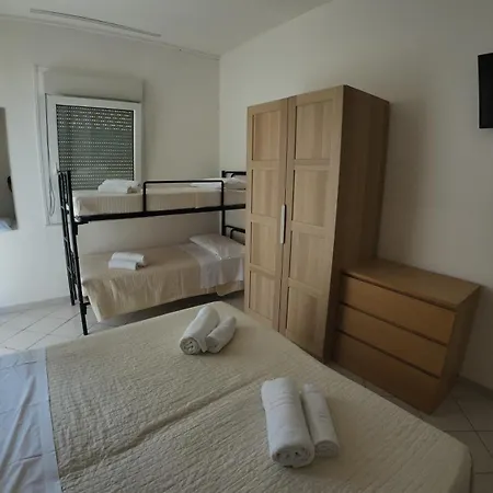 John Hotel
