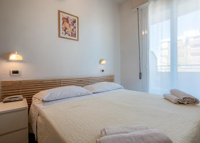 John 3* Римини